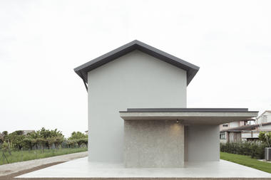 House ER / Didonè Comacchio Architects