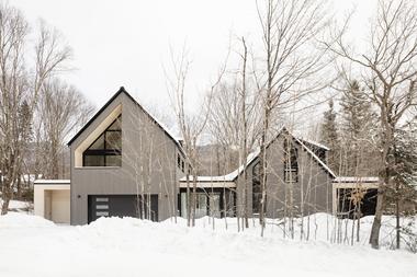 La Frangine Residence / Bourgeois / Lechasseur architectes