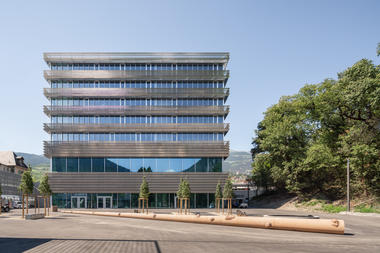 CGS_E College / BW Arch
