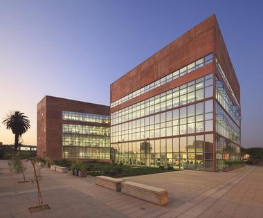 Galería de Biblioteca de Ciencias, Ingenieria y Arquitectura PUCP / Llosa Cortegana Arquitectos  - 15