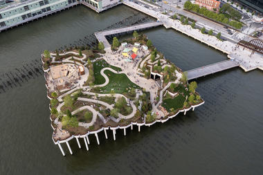 La pequeña isla de Heatherwick Studio crea un paisaje artificial sobre el río Hudson