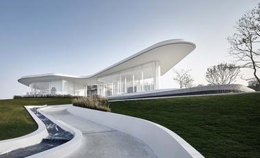 Gallery of Transcending Cultural Boundaries: 10 Contemporary Art Museums in China  - 10