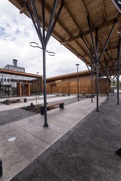 Galería de Mercado de Abastos de Curacautín / Taller Viga Maestra  - 13