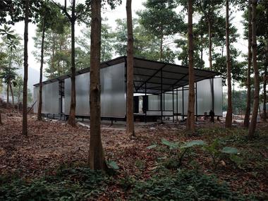 Pavilion In The Forest / Bansong Studio
