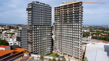 Edificio Zéntral / ARCHETONIC