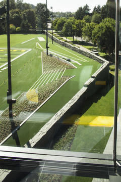 Gallery of University of Oregon Hatfield-Dowlin Complex / ZGF Architects  - 23