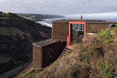 Casa Panal / Estudio Dikenstein Arquitectos