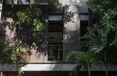 Gallery of Luís Delfino House / Pimont Arquitetura  - 16