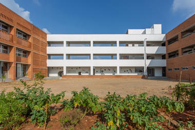 Gallery of Akshar Arbol International School / KSM Architecture  - 20