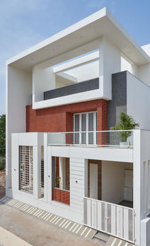 Gallery of Colorful Mosaics House / Manoj Patel Design Studio  - 9