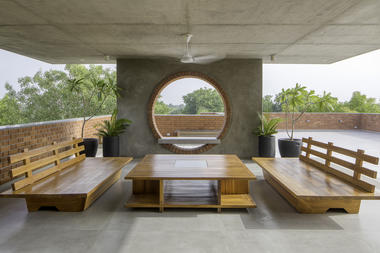 Gallery of The Brick Connection Residence / TRAANSPACE  - 3