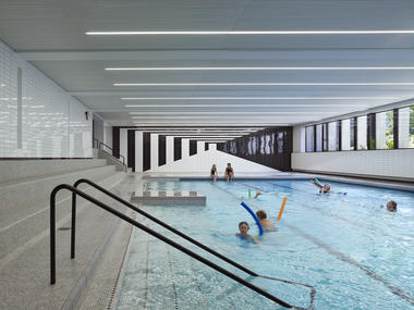 Gallery of Gymnasium and Swimming Hall Vogelsang / MET Architects  - 10