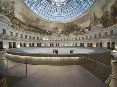 Arquitectura dentro de la arquitectura: Tadao Ando transforma la Bolsa de Comercio de París