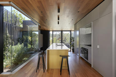 Gallery of Open Shut House / WALA  - 6