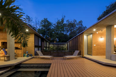 Galería de 20 casas de ladrillo, 20 años de arquitectura contemporánea en Paraguay  - 15