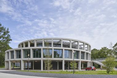 Huis van Albrandswaard Municipal Building / Gortemaker Algra Feenstra