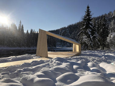 Usva Viewpoint / Ad Hoc Architecture
