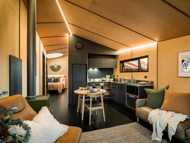 Gallery of Skylark Cabin / Barry Connor Design  - 13