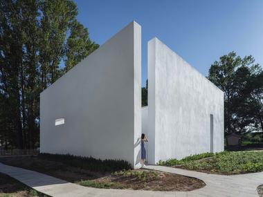 Building 3 for Fortune Art Homestay in Xiyaotou Village / Wutopia Lab