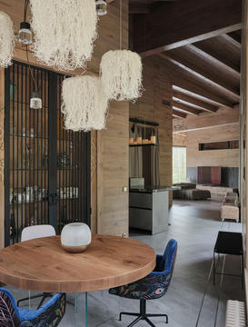 Gallery of Hill House / Horomystudio  - 32