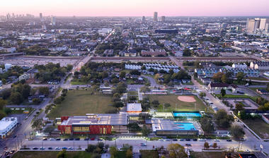 Galería de Renovación y expansión del Parque de la Emancipación / Perkins+Will  - 11