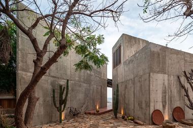 Gallery of Casa del Sapo / Espacio 18 Arquitectura  - 11