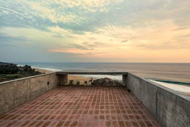 Gallery of Casa del Sapo / Espacio 18 Arquitectura  - 6