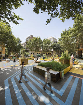 Galería de Plaza Superilla de Sant Antoni / Leku Studio  - 11
