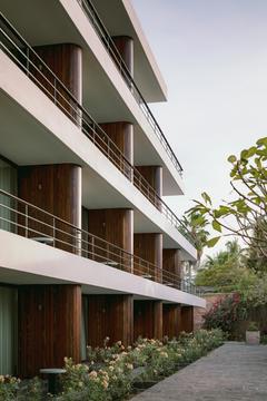 Gallery of Baja Club Hotel / Max von Werz  - 17