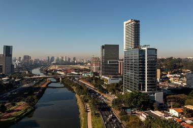 Edifício RiverOne / Perkins&Will