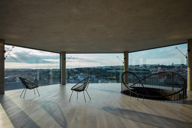 Gallery of Regula Penthouse / petrjanda/brainwork  - 5