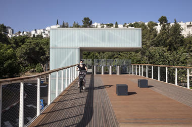 Gallery of The Technion’s Entrance Gate / Schwartz Besnosoff Architects  - 3