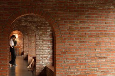 Gallery of Brickyard Retreat Renovation / IILab.  - 8