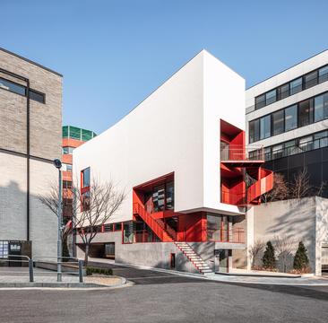画廊 4x20米狭长建筑，闹市区住宅 Hannam / One O One Architects  - 1