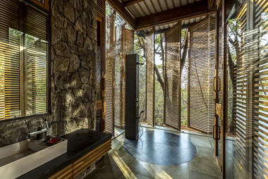 Galería de Casa de las Tres Corrientes / Malik Architecture  - 26
