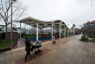 Galería de Cubierta para el parque infantil Igerain-Gain / Iñigo Peñalba Arribas  - 6