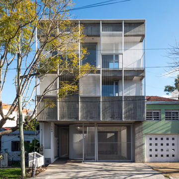Casas Boulevard / Paralelo Colectivo