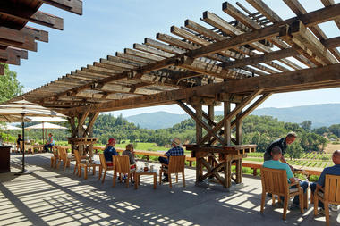 Galería de Viñedos de Joseph Phelps / BCV Architects  - 11
