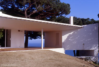 Galería de Clásicos de Arquitectura: Casa Ugalde / José Antonio Coderch  - 8