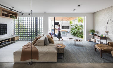 Gallery of Are Living Rooms Still Relevant? 16 Projects that Explore how these Private Gathering Spaces Adapt to Contemporary Architecture  - 20
