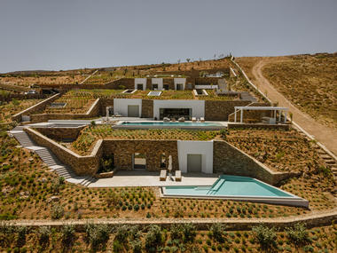 Casa Subterrânea em Antiparos / Tsolakis Architects