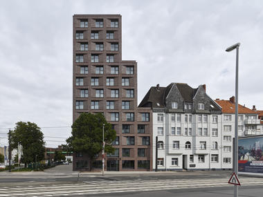 Student Residence in Hainholz / Max Dudler