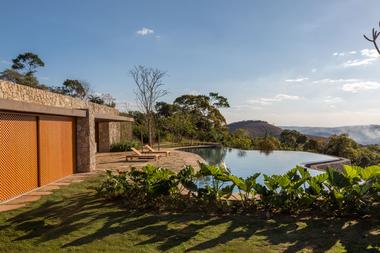 Casa Horizonte Infinito / Siqueira + Azul Arquitetura