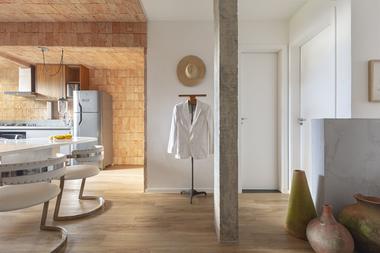 Gallery of JS Apartment / EB Arquitetos  - 2