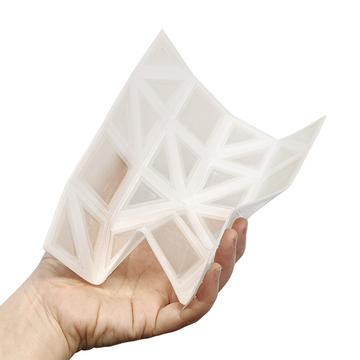 Galería de Impresión 3D con termoplásticos crea sistema plegable que controla la temperatura de la luz  - 10