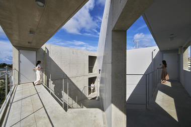S 公寓 / Yohei Kawashima Architects