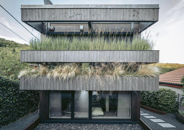 Gallery of Tiny House Satzberg / Baukooperative  - 4