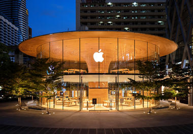 Apple Central World Bangkok / Foster + Partners