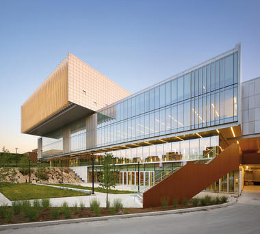York University Student Centre / CannonDesign	