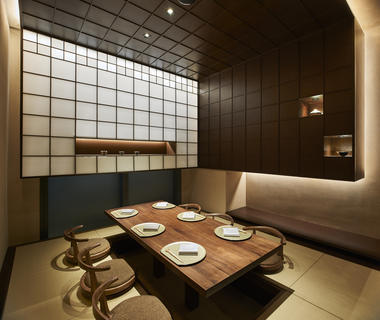 Kan Japanese Restaurant / odd